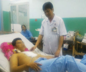 TP.HCM: Cãi nhau trong lúc nhậu, người thợ hồ bị đồng nghiệp dùng dao bấm đâm thủng tim