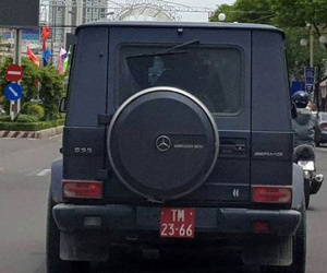 Xác định danh tính tài xế lái xe 'khủng' tiền tỷ gắn biển đỏ giả