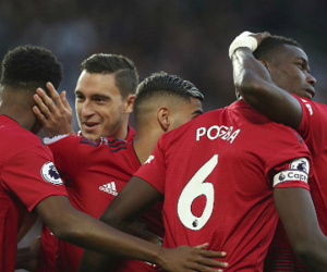 Pogba ghi bàn, Man Utd thắng trận mở màn Ngoại hạng Anh