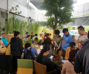 Bị chủ đầu tư cắt hỗ trợ, người dân Carina Plaza cầu cứu Bí thư TP HCM