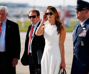 Cựu giám đốc truyền thông xinh đẹp của Trump sắp tái xuất?