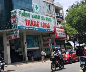 TP.HCM: Nam thanh niên 18 tuổi tố phòng khám có bác sĩ Trung Quốc dọa bị u 'vùng kín' để chiếm đoạt tiền