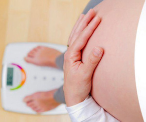 Con tăng động vì mẹ tẩm bổ quá nhiều khi mang thai