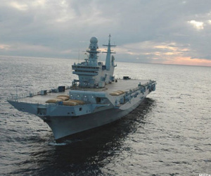 Ngạc nhiên Tàu sân bay Cavour 'nhỏ nhưng có võ' của Italy
