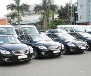 Những yếu tố ảnh hưởng giá bán lại ôtô
