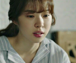 Vợ phát hiện ra 'em gái mưa' của chồng vì... gói xôi vò vợ nấu mỗi sáng