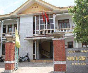 Buộc thôi việc nam chuyên viên 'trêu ghẹo, sàm sỡ' nữ đồng nghiệp