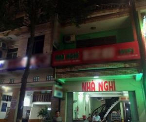 Hoảng hồn phát hiện người đàn ông tử vong trong nhà nghỉ