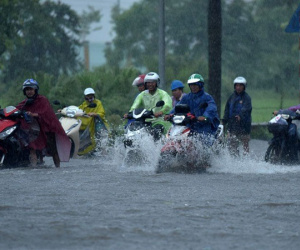 Dự báo thời tiết 15/8: Bão tiến gần Hải Phòng-Thanh Hóa, miền Bắc mưa rất to