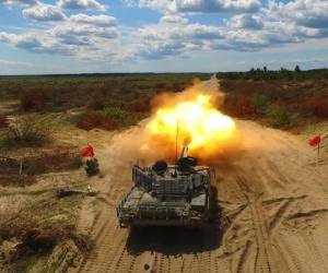 Tăng T-72AMT Ukraine trước cơ hội vượt mặt T-72B3 Nga trên thị trường vũ khí