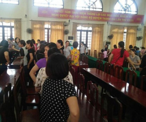 Giáo viên kiện nhà trường