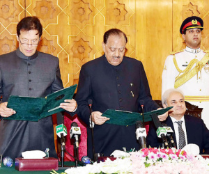Pakistan có tân thủ tướng nghi ngại Mỹ