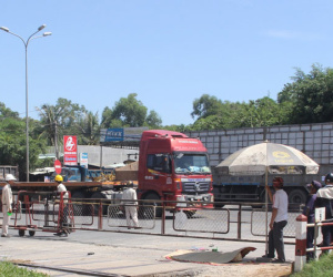 Đi chợ bằng xe đạp, người phụ nữ chết thảm dưới bánh xe container