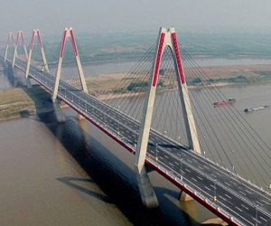Trả lương chuyên gia Nhật 700 triệu/tháng: Giá 'chát' phận ăn vay