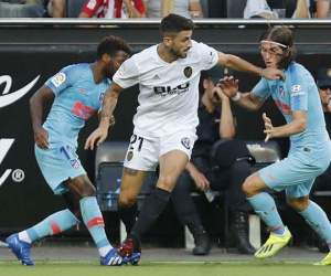 Valencia 1 - 1 Atletico: Ngôi sao khai màn, tiệc tấn công hấp dẫn