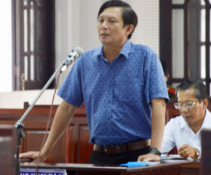 Nguyên chi cục trưởng thi hành án lĩnh 18 tháng tù
