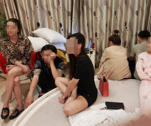 Nhóm dân chơi tổ chức 'tiệc' ma tuý tập thể tại quán karaoke