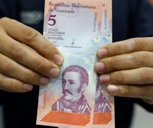 Venezuela tê liệt sau khi phát hành đồng tiền mới