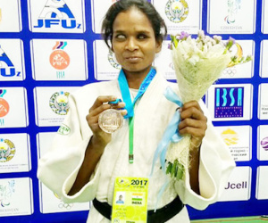 Cô gái khiếm thị trở thành nhà vô địch võ judo