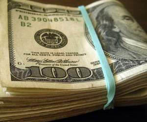 Tỷ giá ngoại tệ ngày 23/8: USD sụt giảm mạnh liên tiếp
