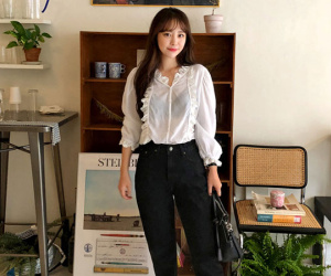 Kiểu áo sơ mi vạn nàng thích, mặc tới sở hay đi chơi đều xinh