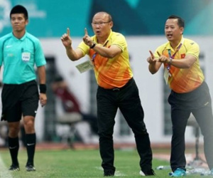 Video HLV Park dặn học trò: 'Chúng ta sẽ cố gắng để viết tiếp lịch sử'