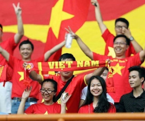 Lùng sục tìm tour, tốn ngàn USD sang Indonesia cổ vũ bóng đá U23 Việt Nam