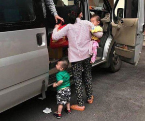 Sự thật vụ tài xế xe khách phát hiện hai phụ nữ bắt cóc trẻ em nháy đèn báo hiệu CSGT