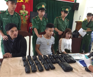 Chàng trai ngoại quốc tuồn hơn 65.000 viên ma túy vào Việt Nam