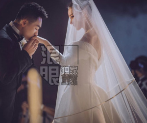 Chùm ảnh đẹp xúc động trong đám cưới 'tình địch Phạm Băng Băng' và sĩ quan đặc công điển trai như nam thần