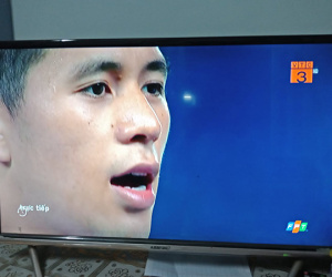 Đình Trọng chiếm spotlight với gương mặt đẹp trai xuất thần khi ra sân trong trận đấu lịch sử