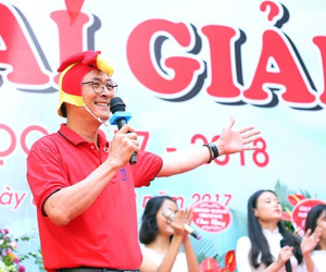 Hiệu trưởng nhảy hiphop, hóa gà trống chia sẻ bí kíp để khai giảng không còn là những cái ngáp dài