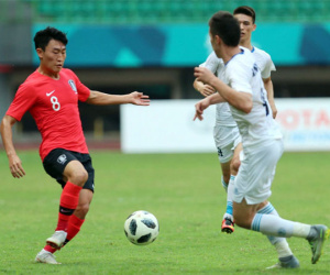 Cầu thủ Hàn Quốc: ‘Phải cẩn trọng bởi Việt Nam quá hiểu chúng tôi’