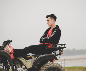 Gu ăn mặc trẻ trung của người hùng Olympic Việt Nam Văn Toàn