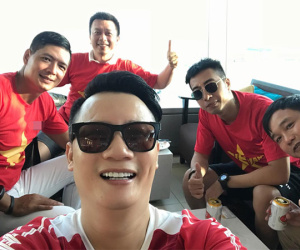Only C, Bình Minh tới Indonesia cổ vũ Olympic Việt Nam