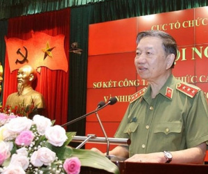 4 tướng công an nghỉ công tác chờ hưởng hưu trí