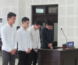 Giải quyết mâu thuẫn giúp mẹ, con trai lãnh án 9 năm tù giam