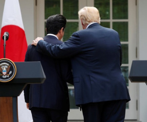 Nhật Bản phủ nhận Tổng thống Trump nhắc đến Trân Châu Cảng trong cuộc gặp Thủ tướng Abe