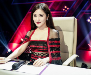 Từng 'đá xoáy' Chi Pu nhưng Hương Tràm lại gây sốc khi hát 'Từ hôm nay' để thị phạm thí sinh