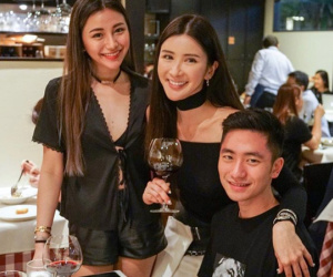 Ảnh gia đình chụp vội đẹp như bìa tạp chí làm dân mạng hoang mang: Đâu là mẹ, đâu là con?