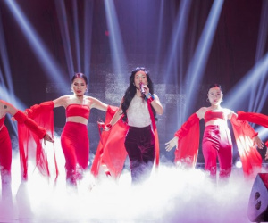 Hồng Nhung cover 'Bùa yêu', fan mừng vì Diva không còn... quên lời
