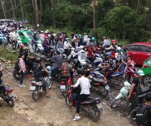 Đường lên Tam Đảo và Mộc Châu kẹt cứng ngày lễ, nhiều phượt thủ muốn quay về cũng bó tay