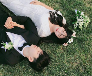 Bỏ người yêu 10 năm vì không thấy tương lai để lấy một người có thể cho mình mọi thứ: Cô gái thực dụng hay thực tế?