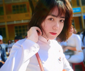 Thêm loạt ảnh mới toanh về hội con gái chỉ cần diện áo dài là auto hoá mỹ nhân