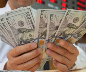 Các ngân hàng đồng loạt tăng giá USD