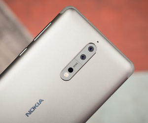 Nokia 9 lộ diện, fan choáng váng với camera 6 ống kính