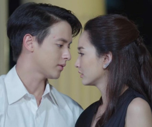 Cơn đau dạ dày bất chợt khiến chồng phát hiện ra bí mật của lái xe riêng và vợ, không ngờ cô lại hành động thế này