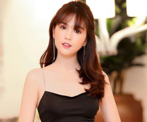 Dạo gần đây, hình như Ngọc Trinh đang quá thoải mái và vô tư khi thường xuyên nói tục trên mạng xã hội