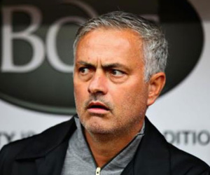 Sốc với mục tiêu có thể thay thế Mourinho dẫn dắt MU