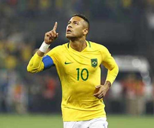 ĐT Brazil: Tite chính thức trao băng thủ quân cho Neymar